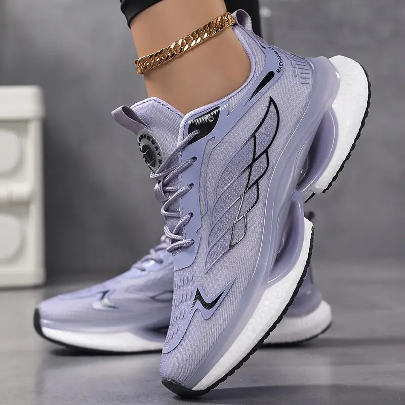 Women’s Fashionable Sports Shoes