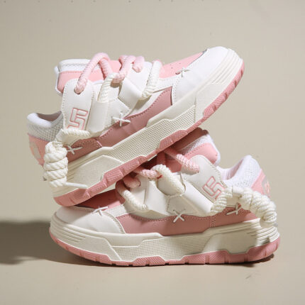Women's shoes sneaker height