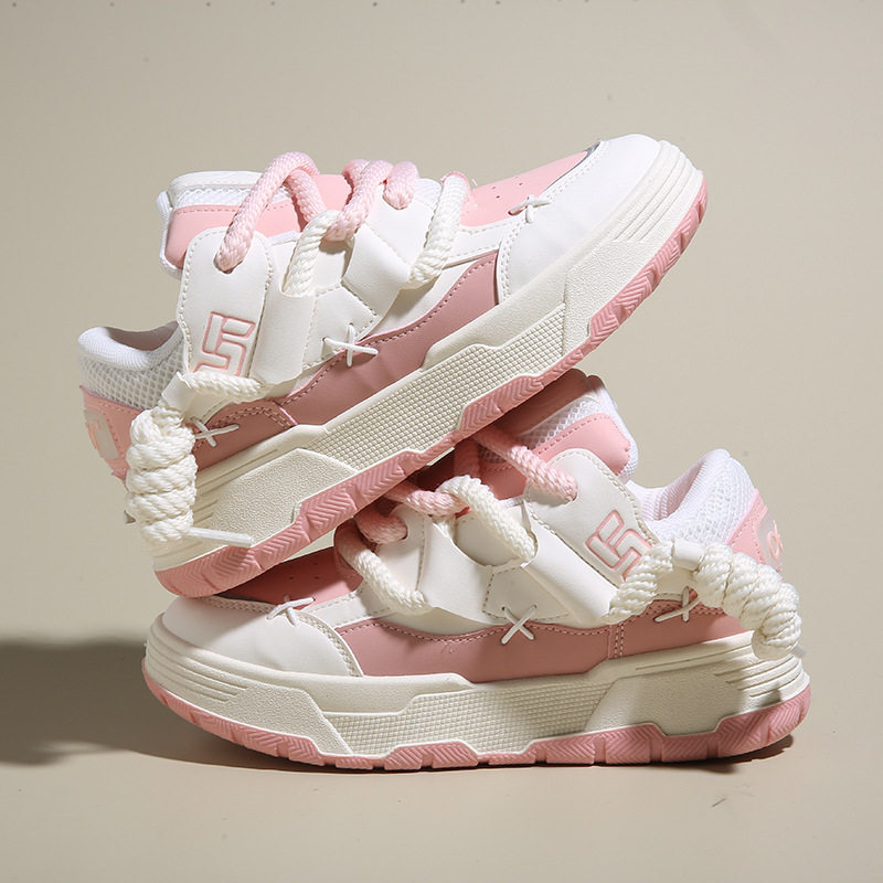 Women's shoes sneaker height